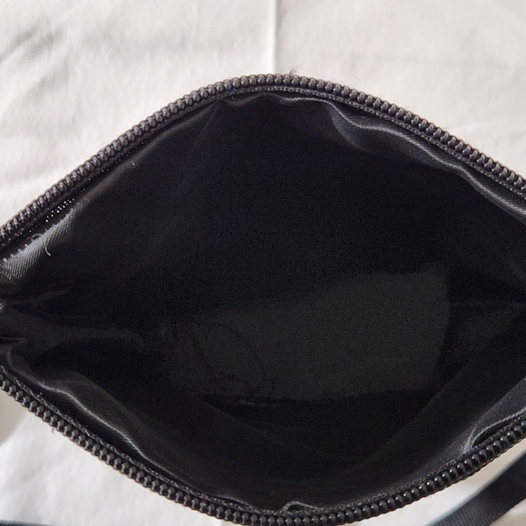 Women's Detail Floral Embroidered Black Small Crossbody Shoulder Bag Lightweight - Picture 11 of 16